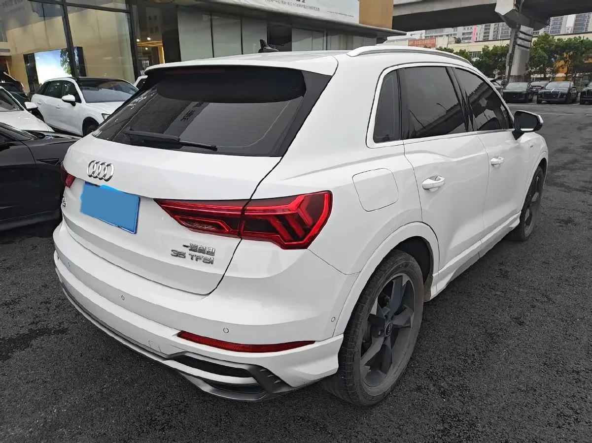 2023 Audi Q3 1.4T 150HP L4 7DCT,autocango,china used car exporter,china ev exporter,chinese used car exporter,chinese used ev exporter