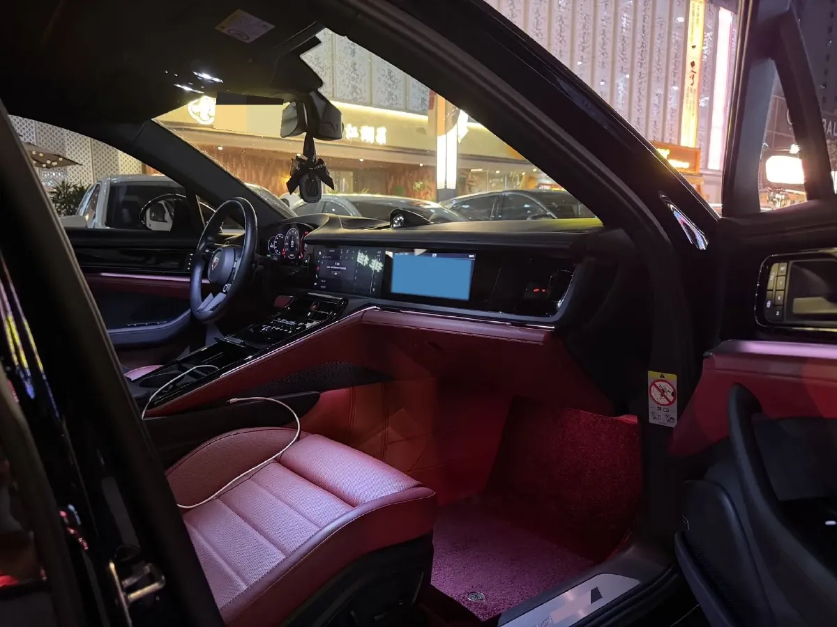 2024 Porsche Macan 2.9T 441HP V6 7DCT,autocango,china used car exporter,china ev exporter,chinese used car exporter,chinese used ev exporter