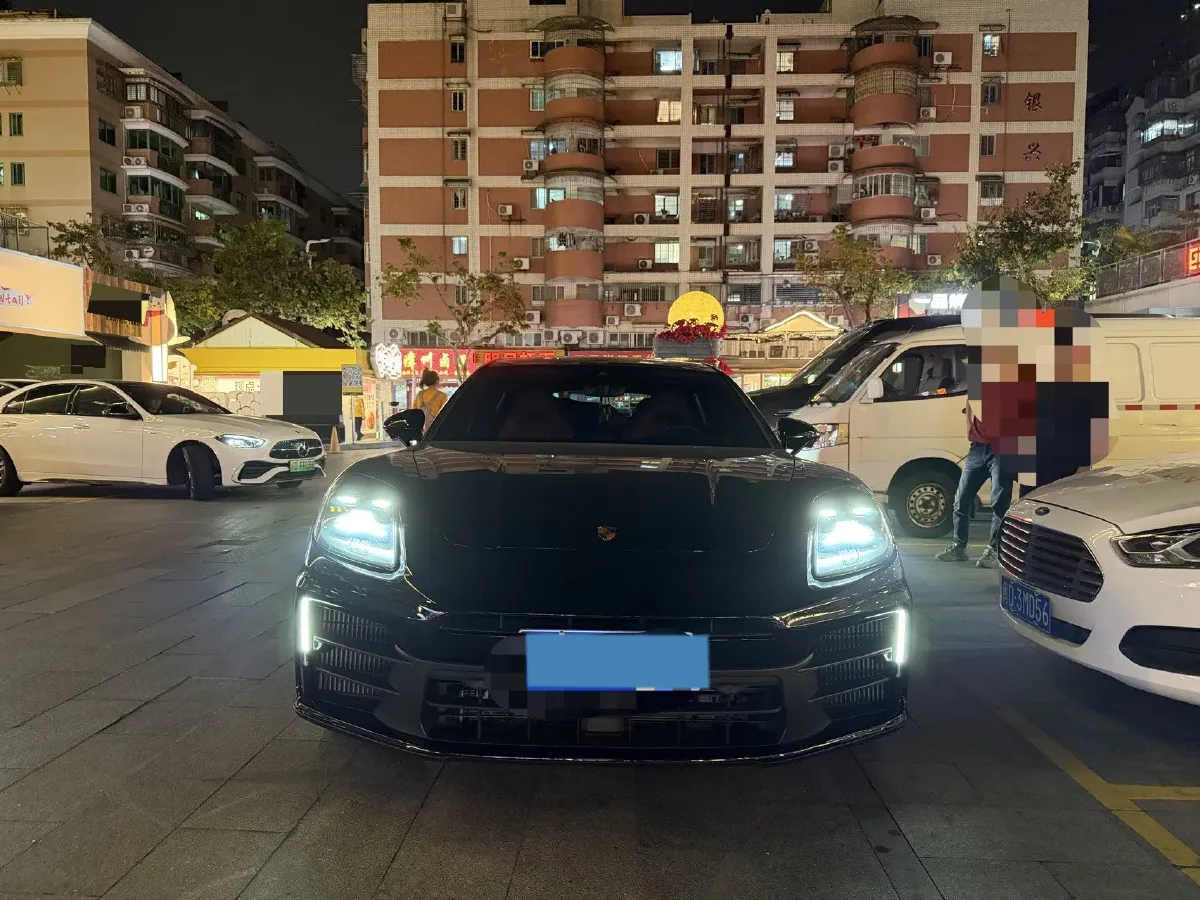 2024 Porsche Macan 2.9T 441HP V6 7DCT,autocango,china used car exporter,china ev exporter,chinese used car exporter,chinese used ev exporter