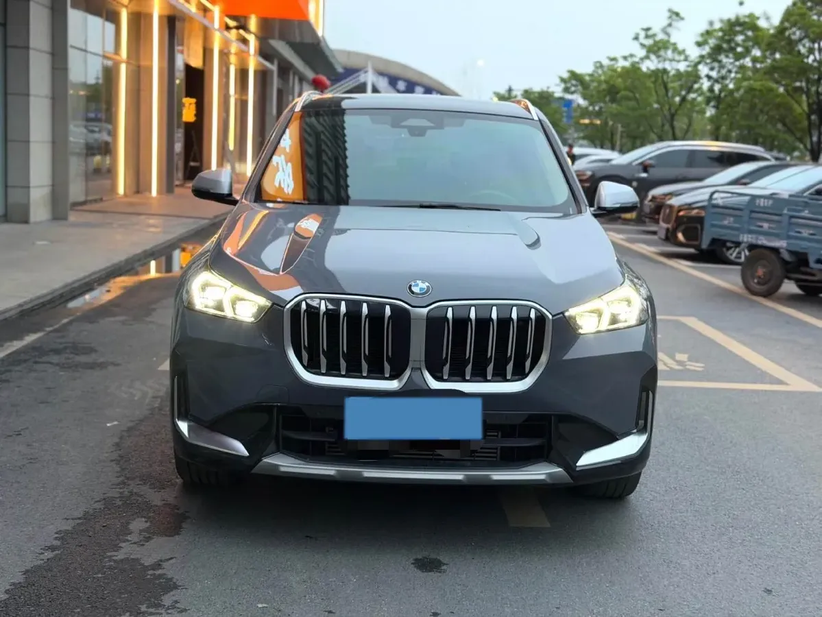 2023 BMW X1 1.5T 156HP L3 7DCT,autocango,china used car exporter,china ev exporter,chinese used car exporter,chinese used ev exporter