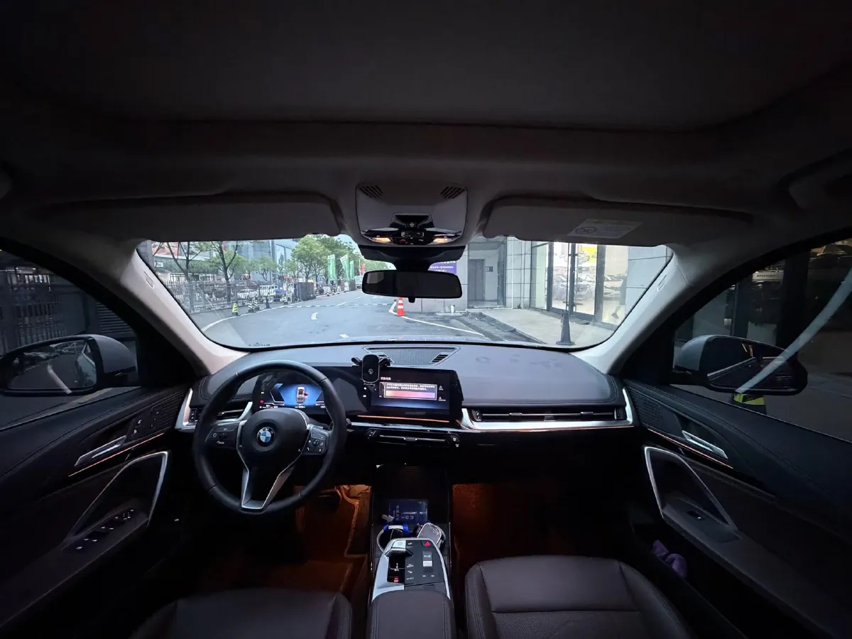 2023 BMW X1 1.5T 156HP L3 7DCT,autocango,china used car exporter,china ev exporter,chinese used car exporter,chinese used ev exporter