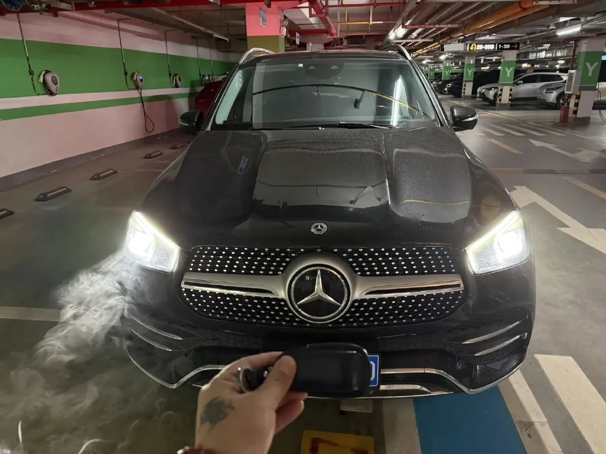 2021 Mercedes-Benz GLE Class 2.5T 367HP L6 9AT,autocango,china used car exporter,china ev exporter,chinese used car exporter,chinese used ev exporter