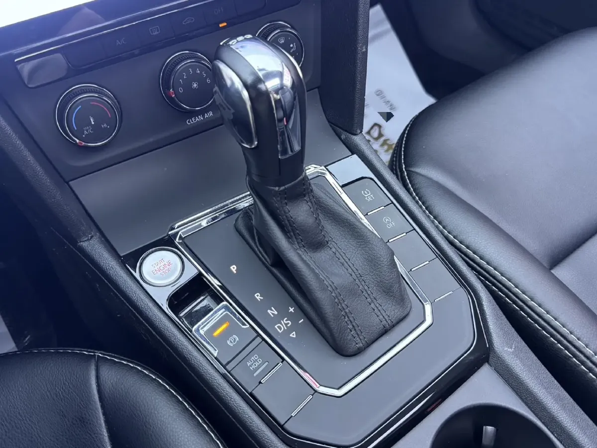 2018 Volkswagen Lamando 1.4T 131HP L4 7DCT,autocango,china used car exporter,china ev exporter,chinese used car exporter,chinese used ev exporter