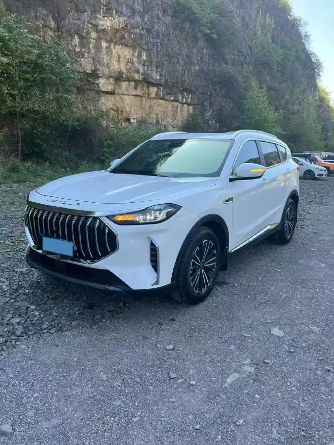 2023 Jetour X70 Plus 1.5T 156HP L4 6MT,autocango,china used car exporter,china ev exporter,chinese used car exporter,chinese used ev exporter