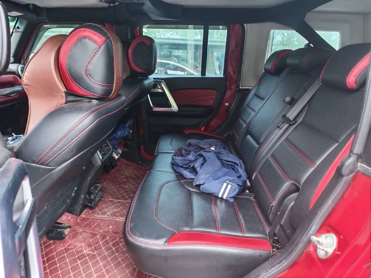 2018 Beijing BJ40 2.3T 250HP L4 6AT,autocango,china used car exporter,china ev exporter,chinese used car exporter,chinese used ev exporter