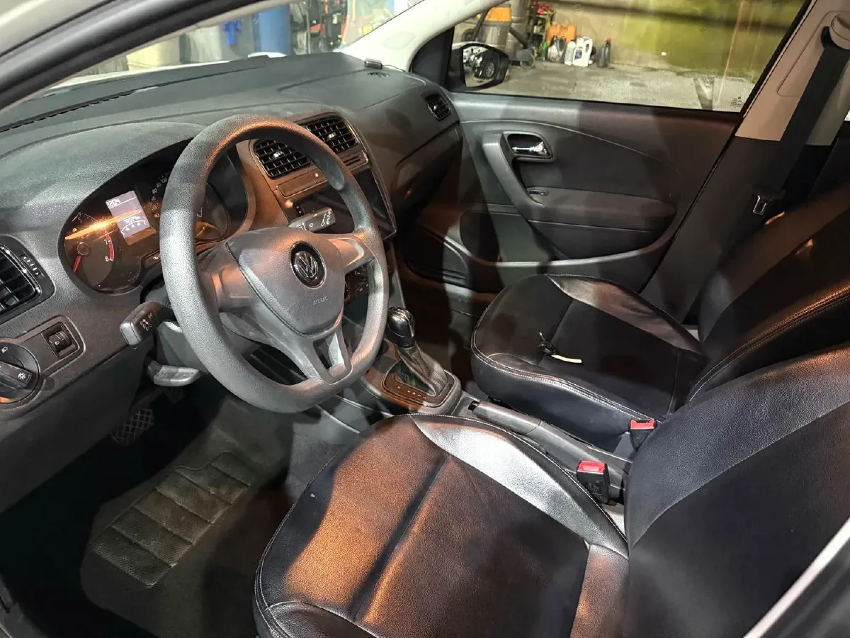 2016 Volkswagen Polo 1.4L 90HP L4 6AT,autocango,china used car exporter,china ev exporter,chinese used car exporter,chinese used ev exporter