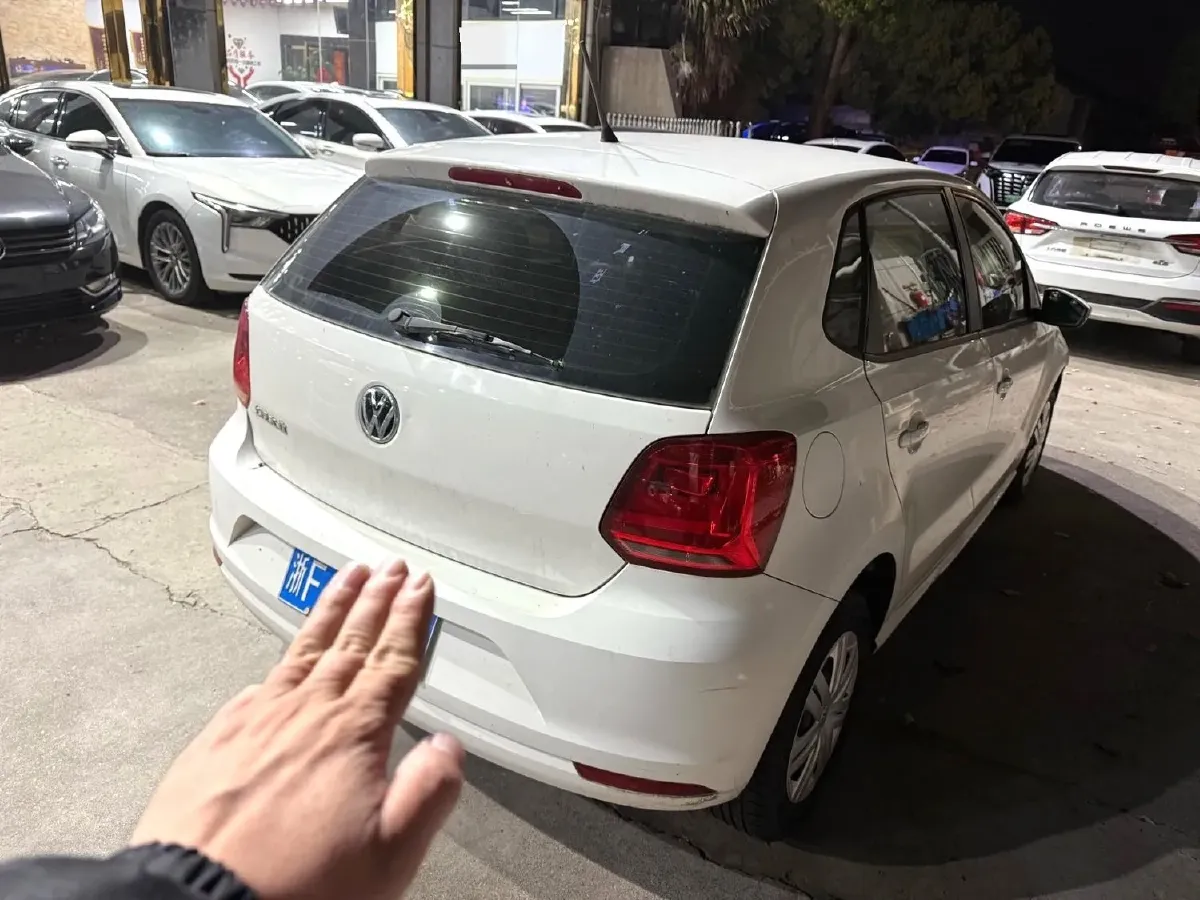 2016 Volkswagen Polo 1.4L 90HP L4 6AT,autocango,china used car exporter,china ev exporter,chinese used car exporter,chinese used ev exporter