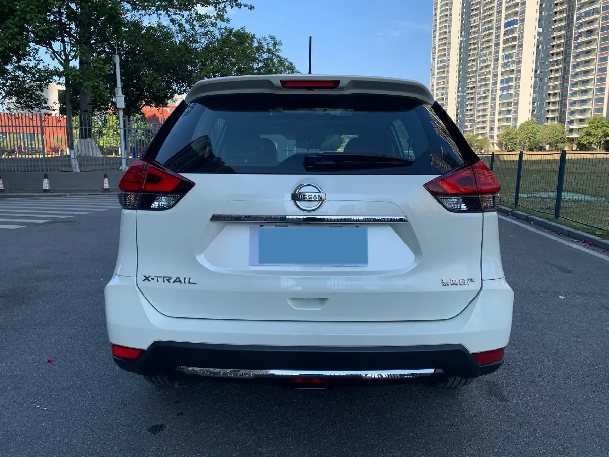 2021 Nissan X-Trail 2.0L 151HP L4 CVT,autocango,china used car exporter,china ev exporter,chinese used car exporter,chinese used ev exporter