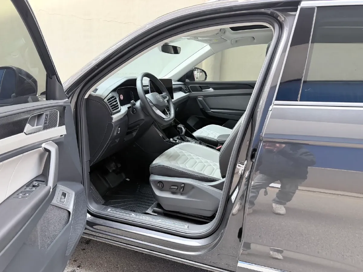 2022 Volkswagen Tayron 1.4T 150HP L4 7DCT,autocango,china used car exporter,china ev exporter,chinese used car exporter,chinese used ev exporter