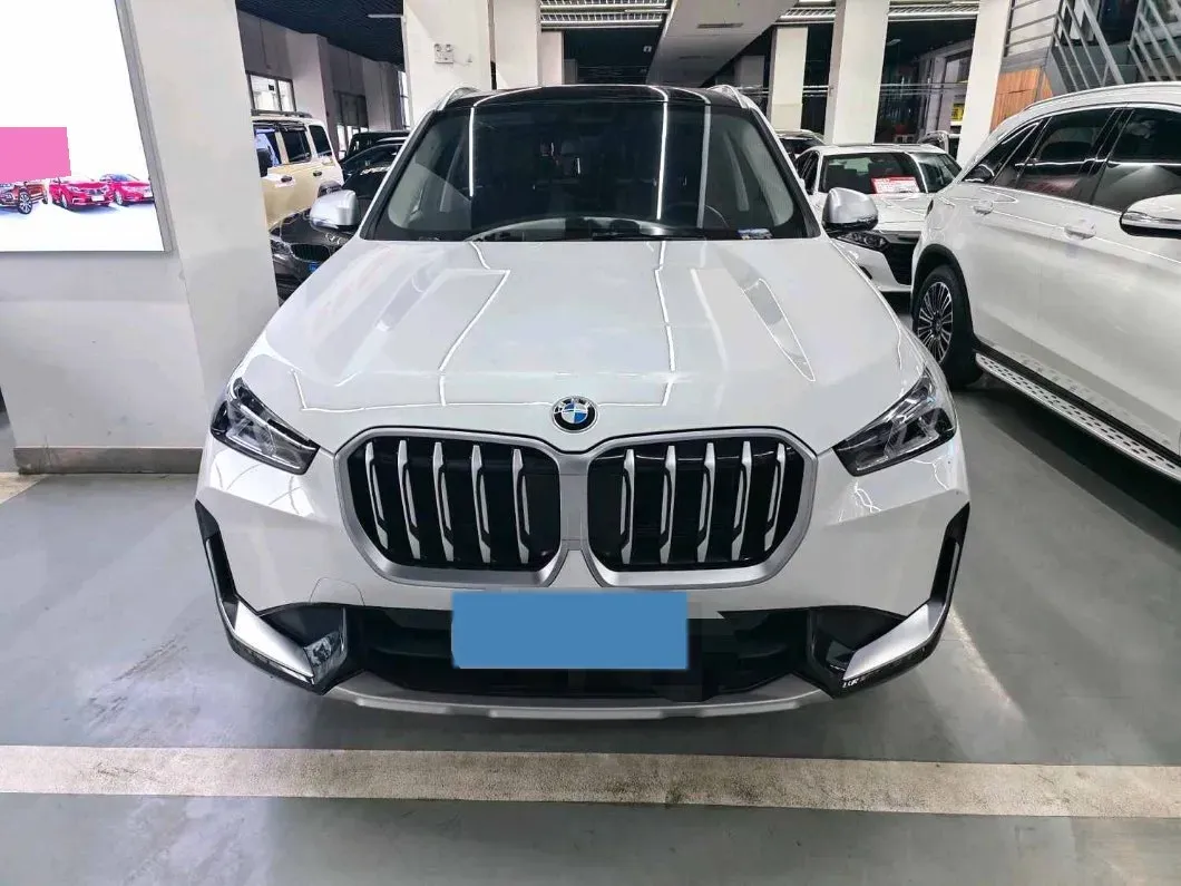 2023 BMW X1 1.5T 156HP L3 7DCT,autocango,china used car exporter,china ev exporter,chinese used car exporter,chinese used ev exporter