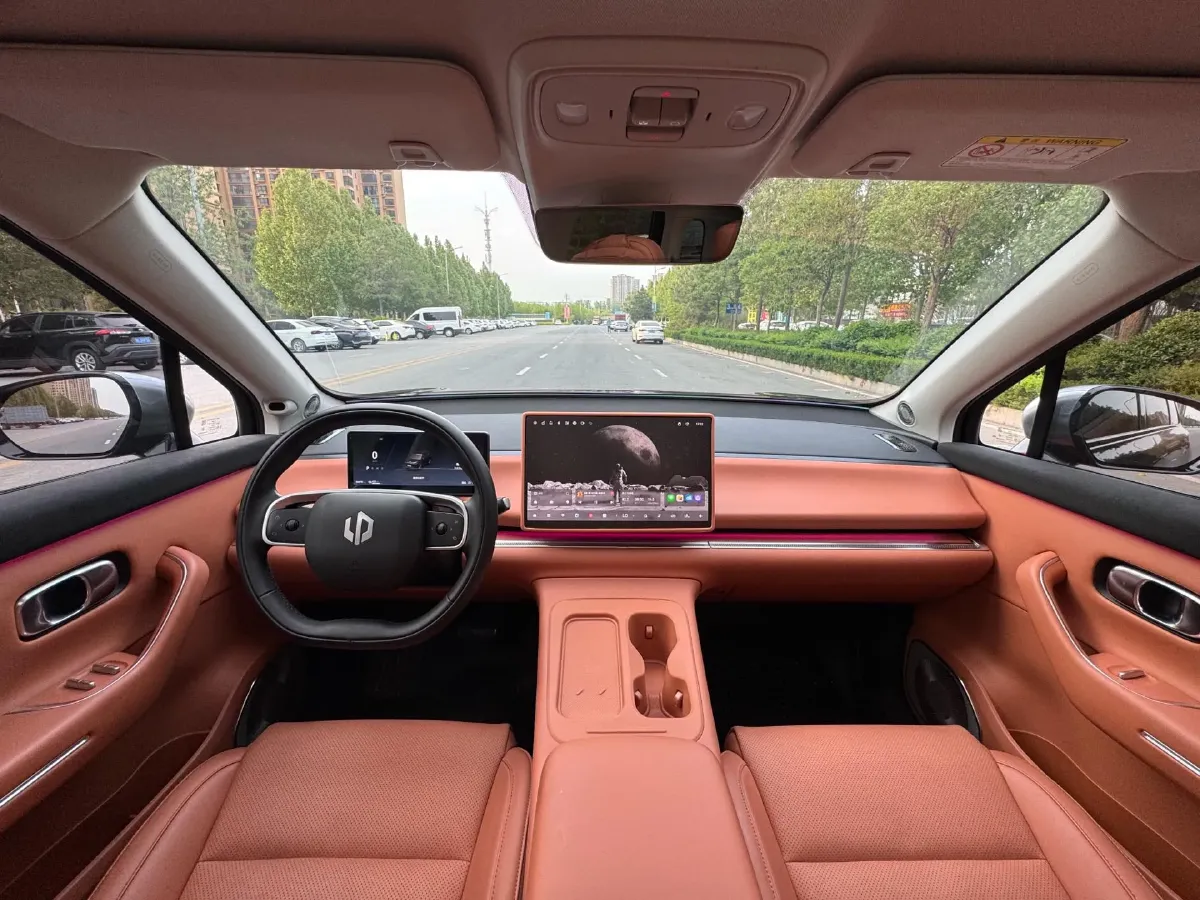 2025 LinkTour E-M8 BEV 65KWH,autocango,china used car exporter,china ev exporter,chinese used car exporter,chinese used ev exporter