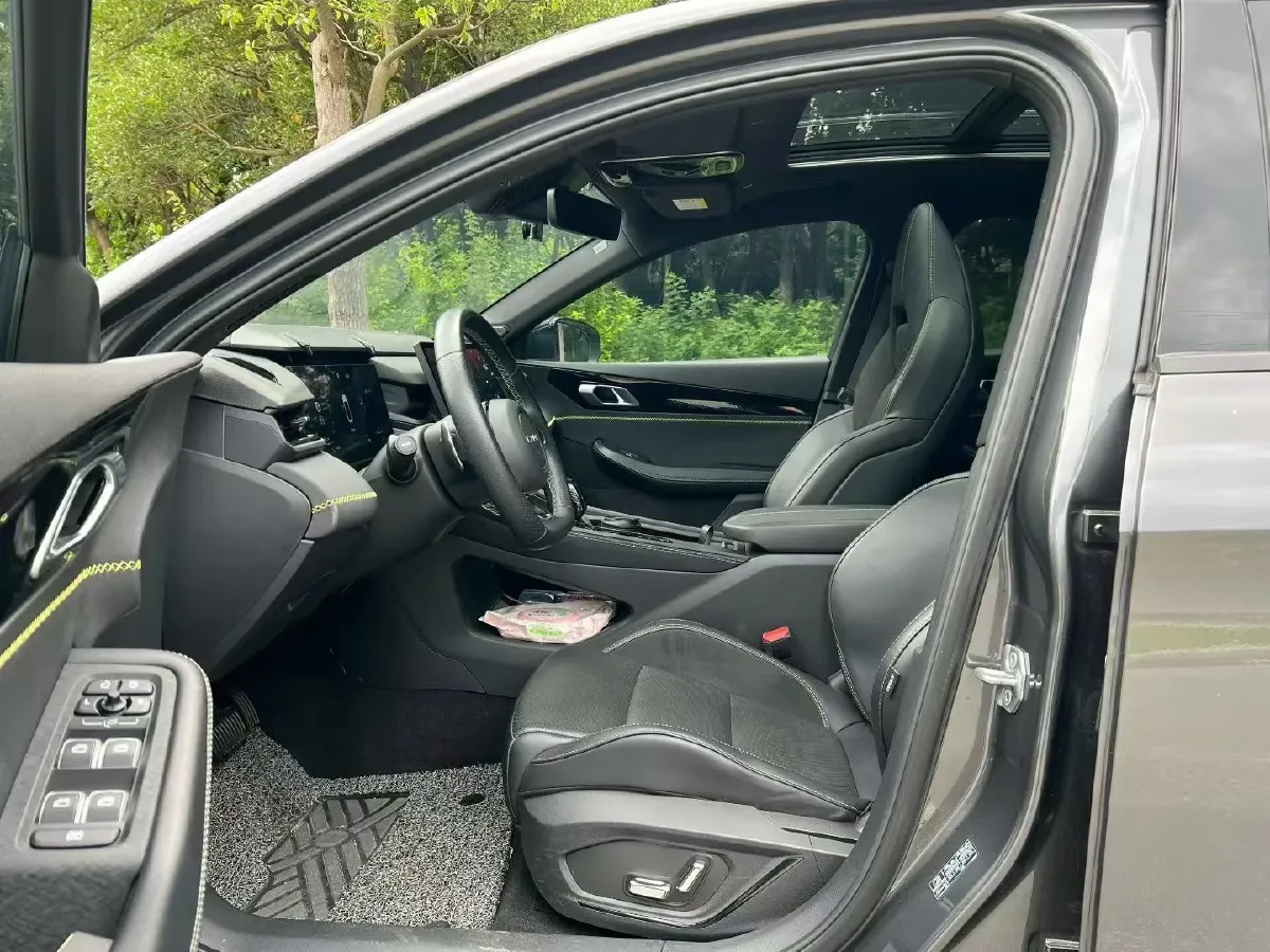 2023 MAXUS G50 1.5T 181HP L4 7DCT,autocango,china used car exporter,china ev exporter,chinese used car exporter,chinese used ev exporter