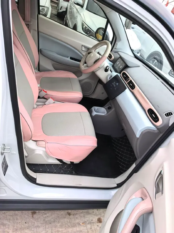 2025 Leapmotor T03 BEV 41.3KWH,autocango,china used car exporter,china ev exporter,chinese used car exporter,chinese used ev exporter