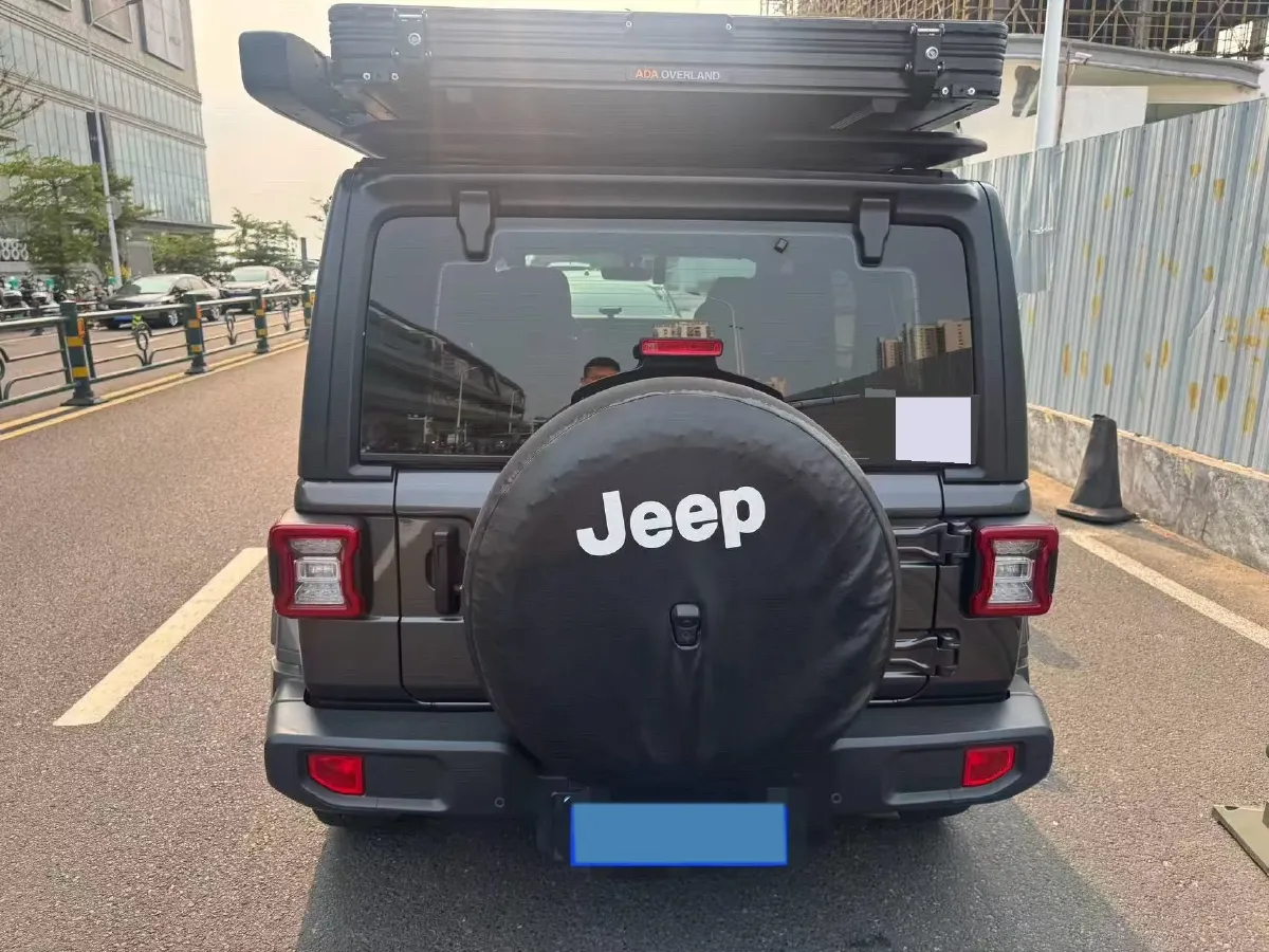 2021 Jeep Wrangler 2.0T 266HP L4 8AT,autocango,china used car exporter,china ev exporter,chinese used car exporter,chinese used ev exporter