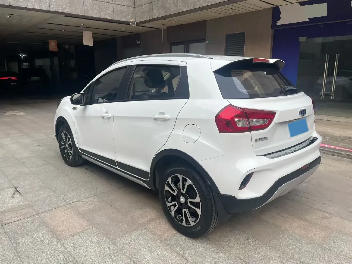 2017 Geely Vision X3 1.5L 102HP L4 4AT,autocango,china used car exporter,china ev exporter,chinese used car exporter,chinese used ev exporter