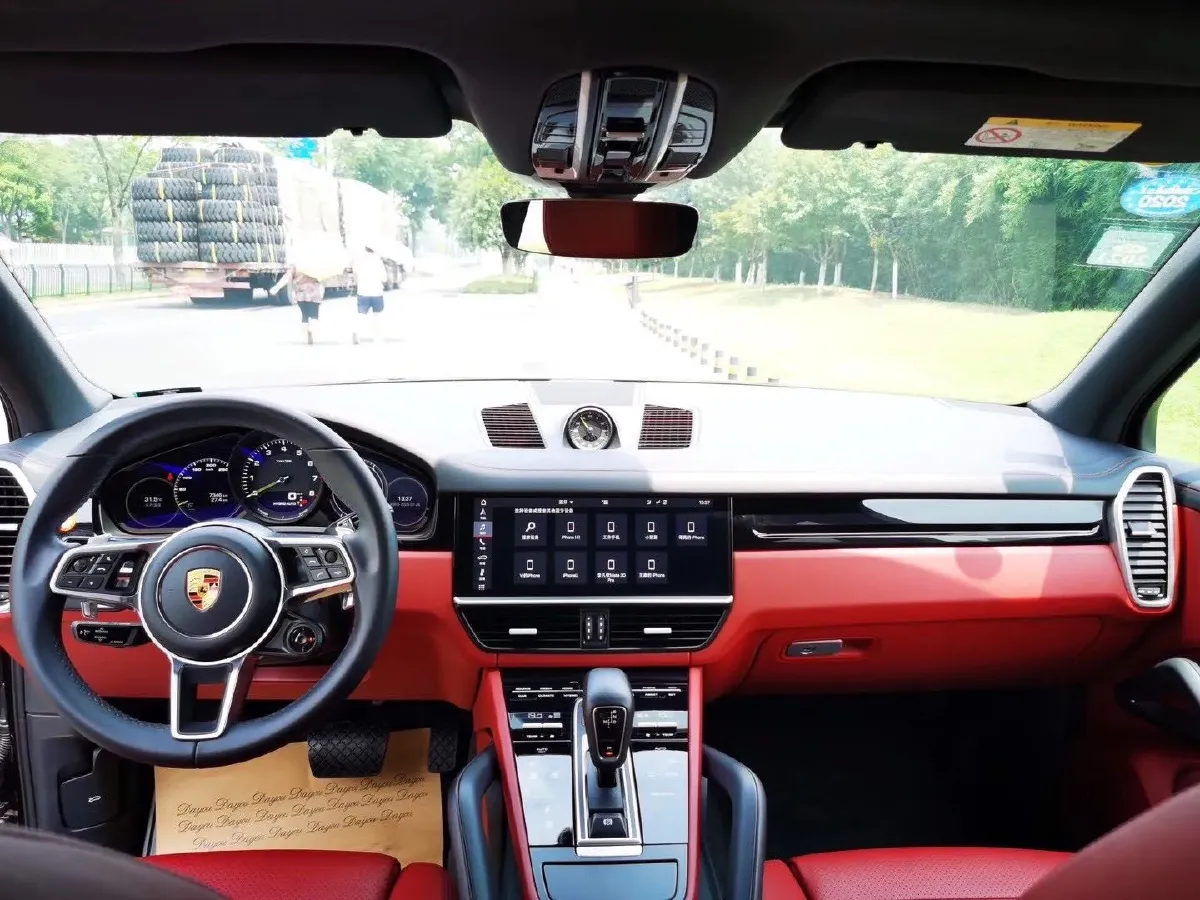 2019 Porsche Cayenne 2.0T 252HP L4 8AT PHEV 14.1KWH,autocango,china used car exporter,china ev exporter,chinese used car exporter,chinese used ev exporter