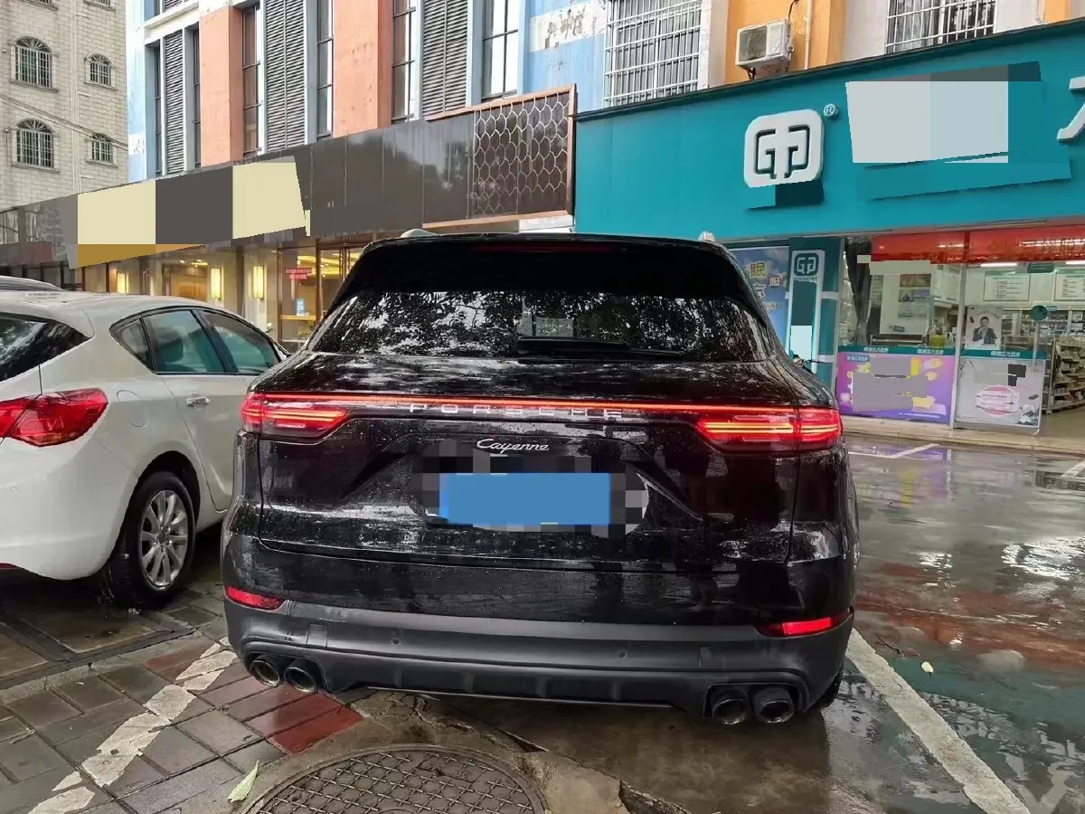 2019 Porsche Cayenne 2.0T 252HP L4 8AT PHEV 14.1KWH,autocango,china used car exporter,china ev exporter,chinese used car exporter,chinese used ev exporter