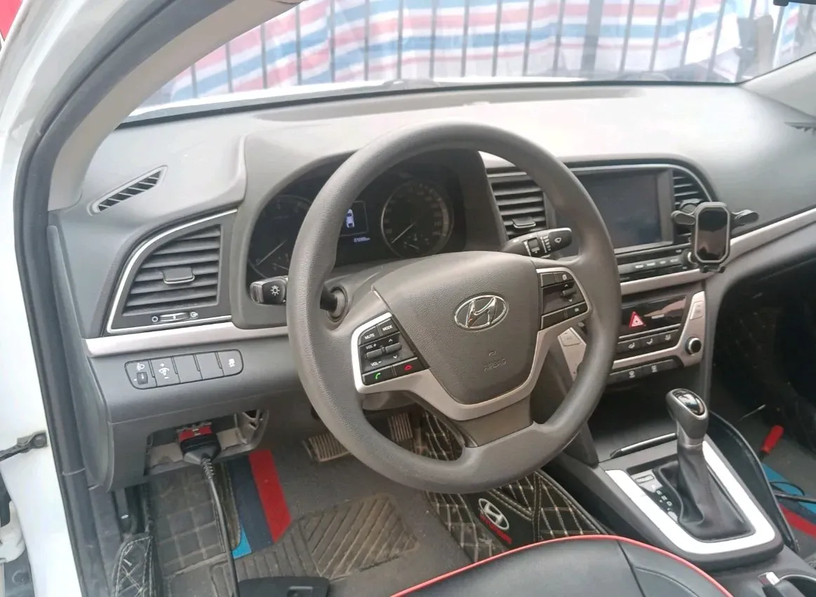 2016 Hyundai Elantra 1.6L 130HP L4 6AT,autocango,china used car exporter,china ev exporter,chinese used car exporter,chinese used ev exporter