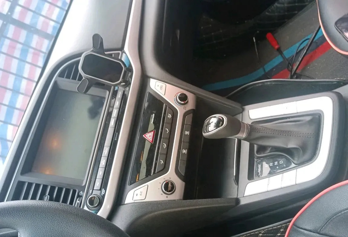 2016 Hyundai Elantra 1.6L 130HP L4 6AT,autocango,china used car exporter,china ev exporter,chinese used car exporter,chinese used ev exporter