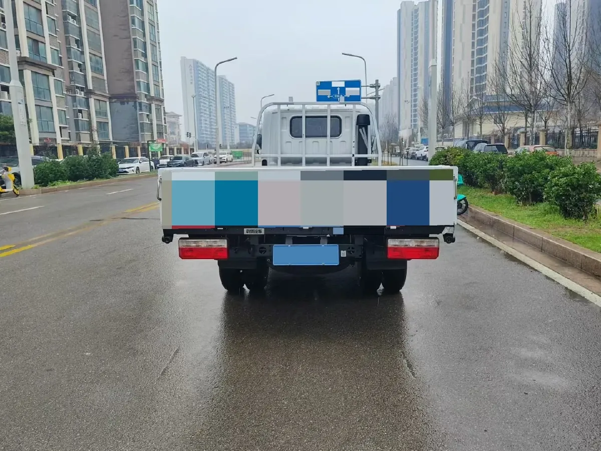 2022 BAIC RuiXiang RuiXiang X3 1.5L 113HP L4 5MT,autocango,china used car exporter,china ev exporter,chinese used car exporter,chinese used ev exporter