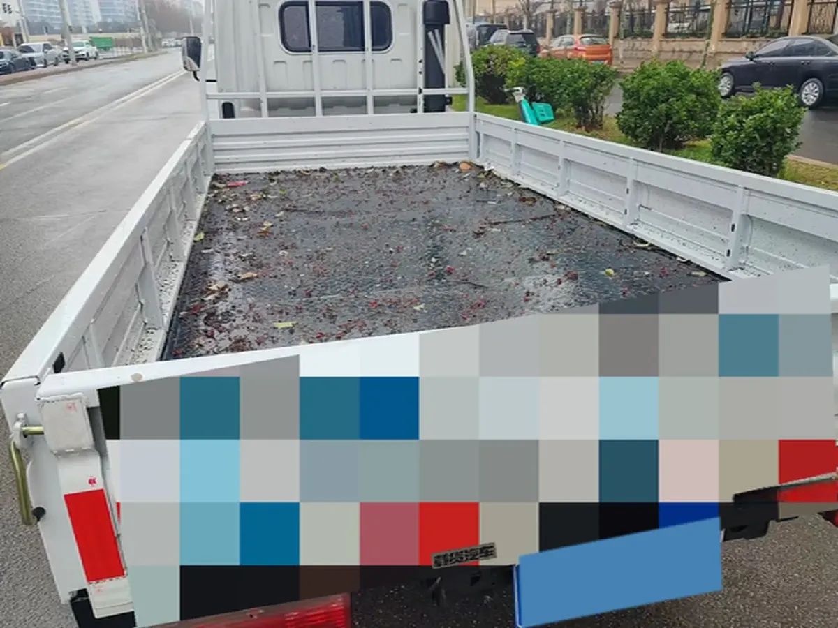 2022 BAIC RuiXiang RuiXiang X3 1.5L 113HP L4 5MT,autocango,china used car exporter,china ev exporter,chinese used car exporter,chinese used ev exporter