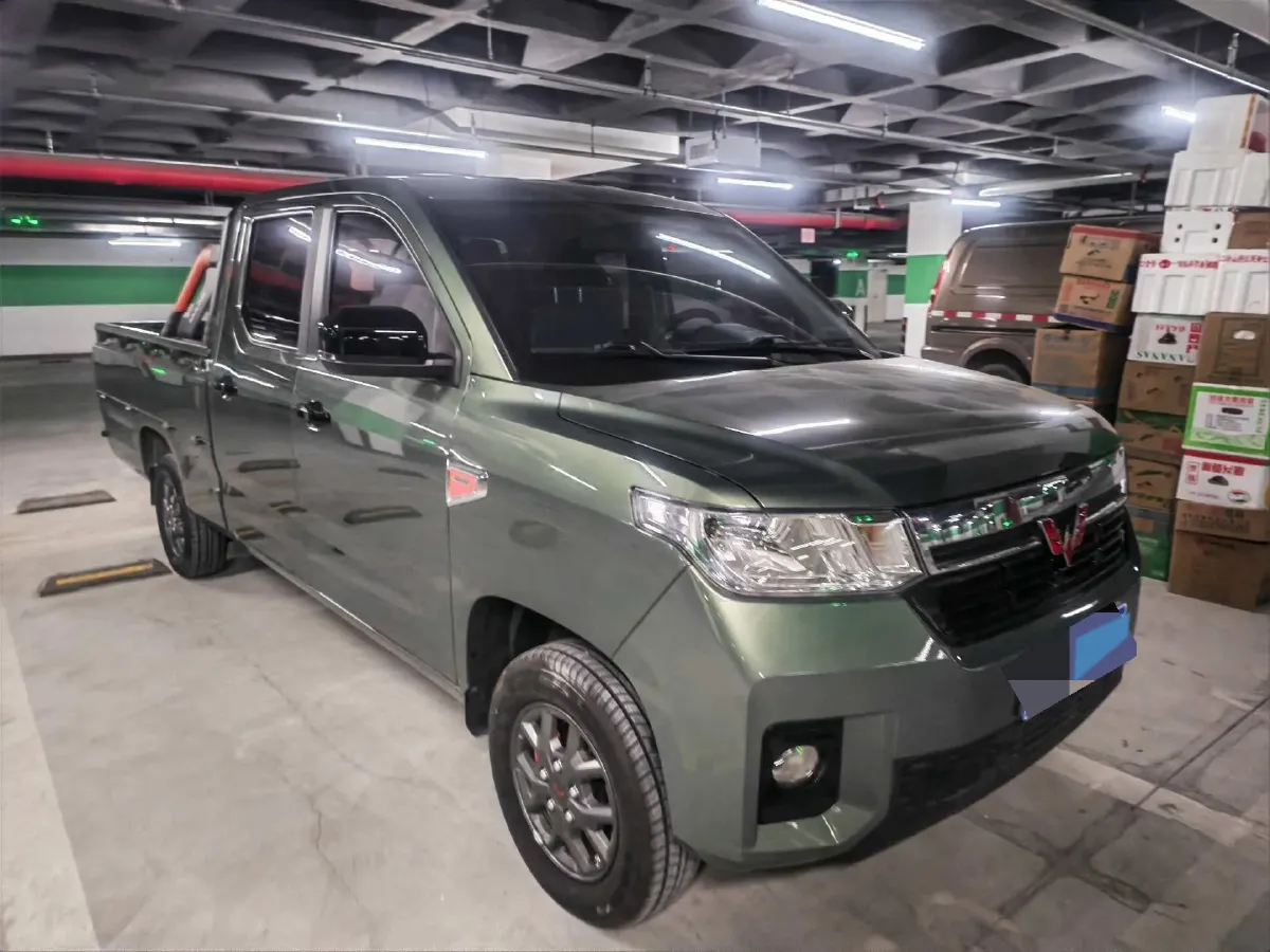 2021 WuLing ZhentTu 1.5L 99HP L4 5MT,autocango,china used car exporter,china ev exporter,chinese used car exporter,chinese used ev exporter