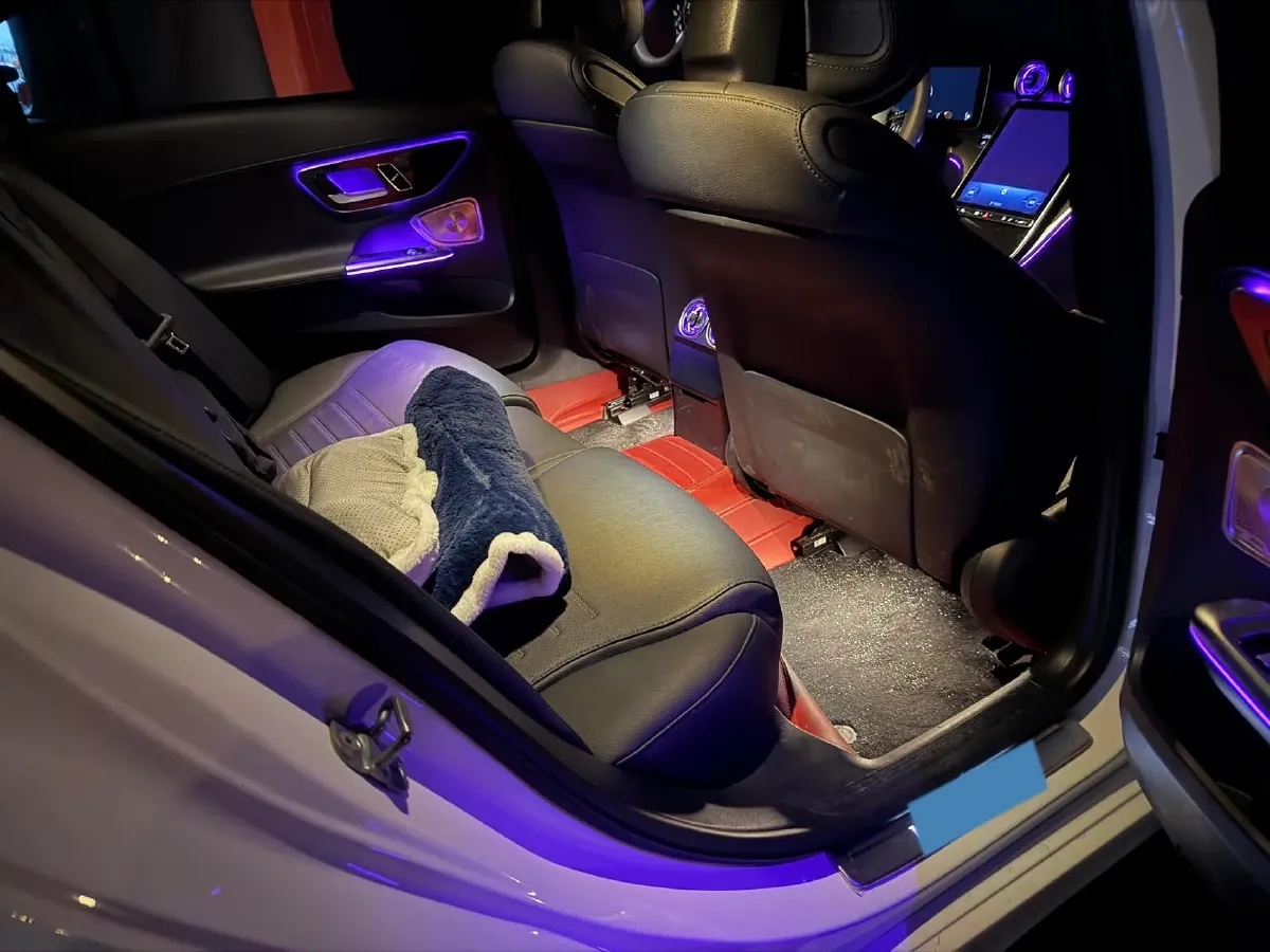 2024 Mercedes-Benz C Class 1.5T 204HP L4 9AT,autocango,china used car exporter,china ev exporter,chinese used car exporter,chinese used ev exporter