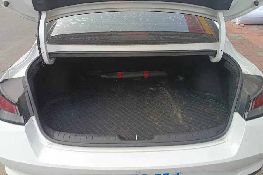 2022 Hyundai Elantra 1.5L 115HP L4 CVT,autocango,china used car exporter,china ev exporter,chinese used car exporter,chinese used ev exporter