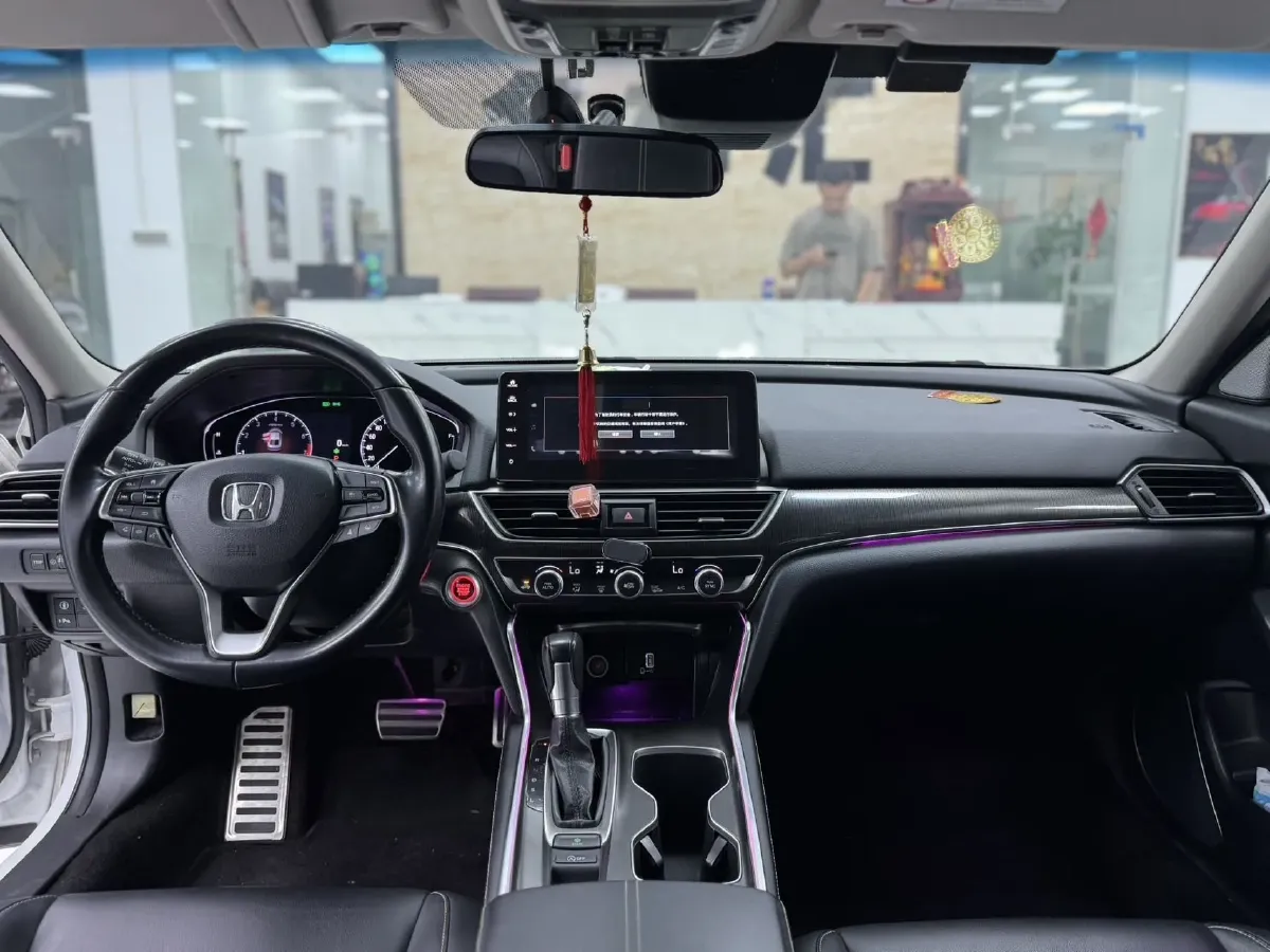 2022 Honda Accord 1.5T 194HP L4 CVT,autocango,china used car exporter,china ev exporter,chinese used car exporter,chinese used ev exporter