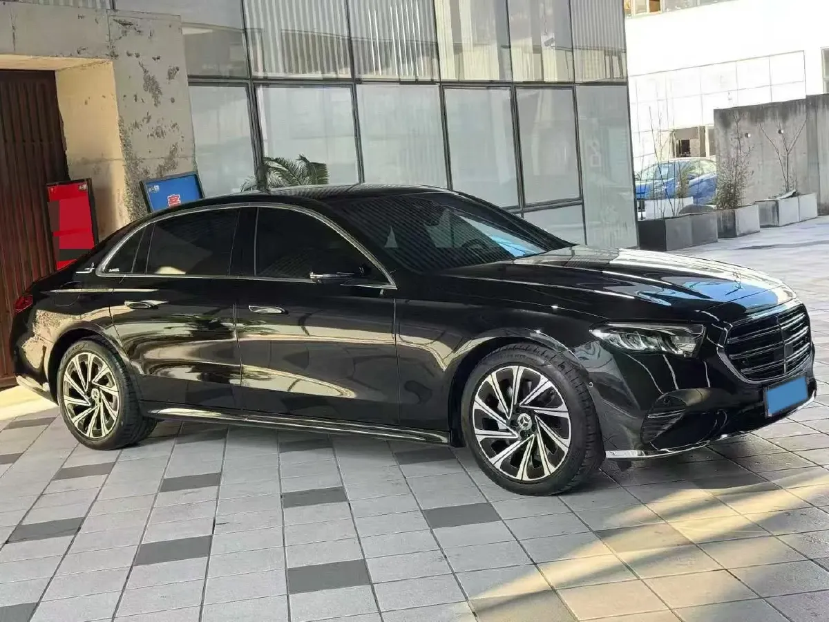 2024 Mercedes-Benz E Class 2.0T 258HP L4 9AT,autocango,china used car exporter,china ev exporter,chinese used car exporter,chinese used ev exporter