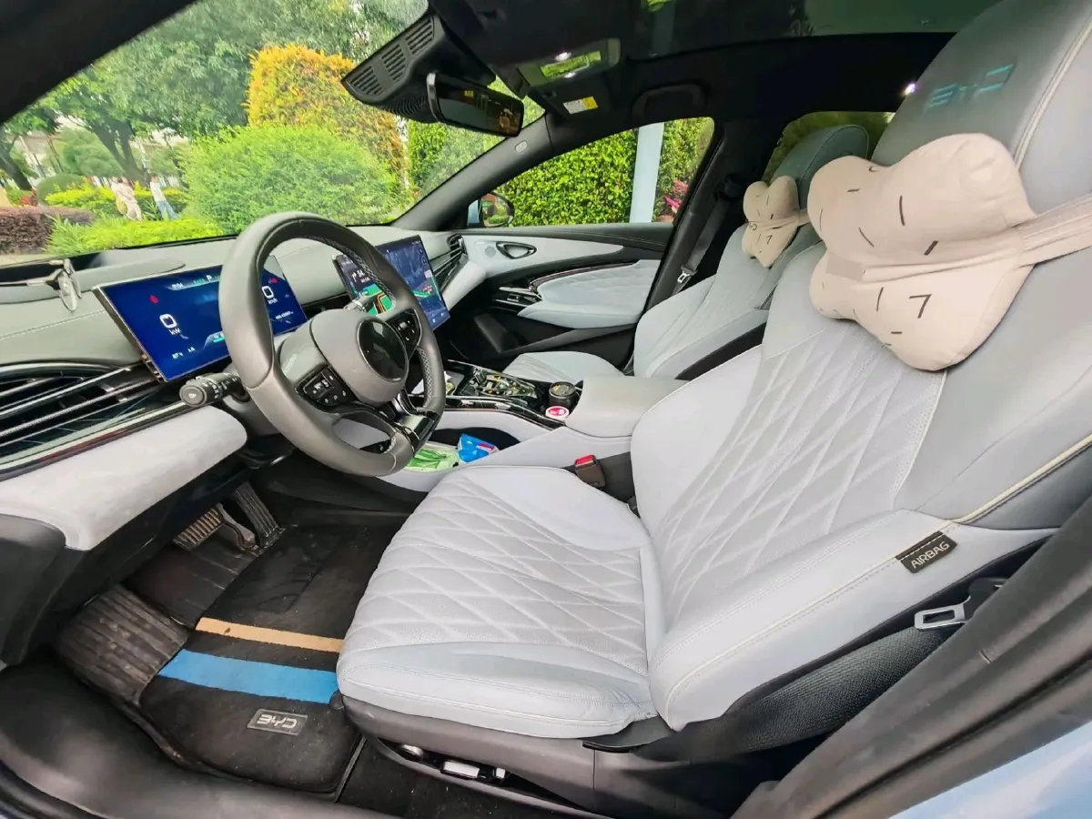 2022 AITO AITO M5 Range Extended 125HP REEV 40KWH,autocango,china used car exporter,china ev exporter,chinese used car exporter,chinese used ev exporter