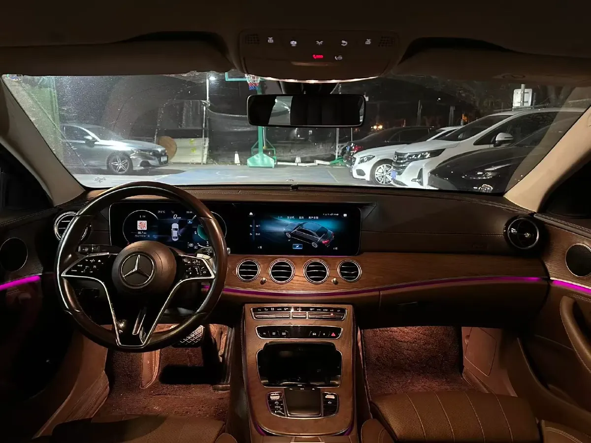 2022 Mercedes-Benz E Class 2.0T 258HP L4 9AT,autocango,china used car exporter,china ev exporter,chinese used car exporter,chinese used ev exporter