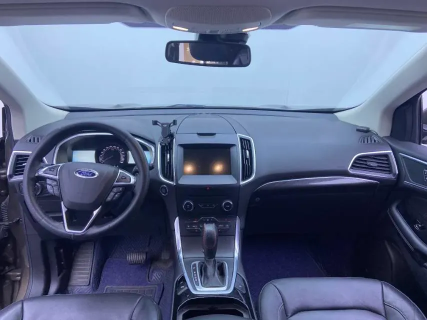 2018 Ford Edge 2.0T 245HP L4 6AT,autocango,china used car exporter,china ev exporter,chinese used car exporter,chinese used ev exporter