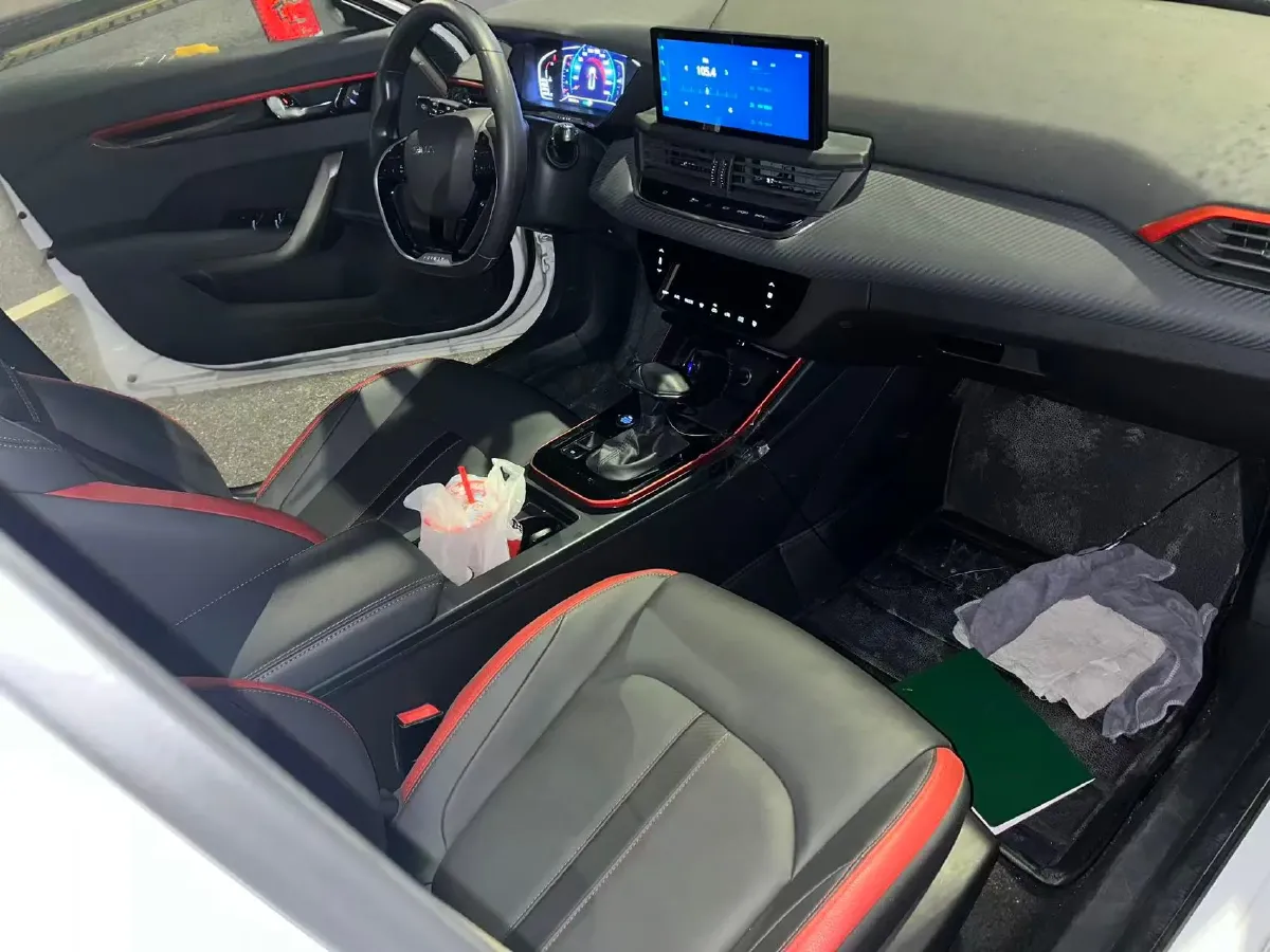 2021 DongFeng Aeolus YiXuan 1.5T 150HP L4 6DCT,autocango,china used car exporter,china ev exporter,chinese used car exporter,chinese used ev exporter