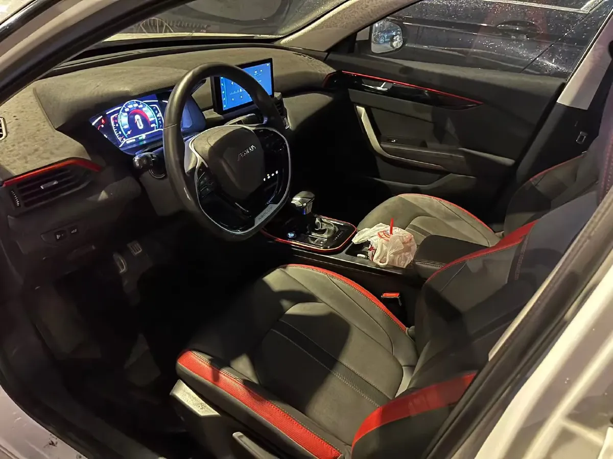 2021 DongFeng Aeolus YiXuan 1.5T 150HP L4 6DCT,autocango,china used car exporter,china ev exporter,chinese used car exporter,chinese used ev exporter