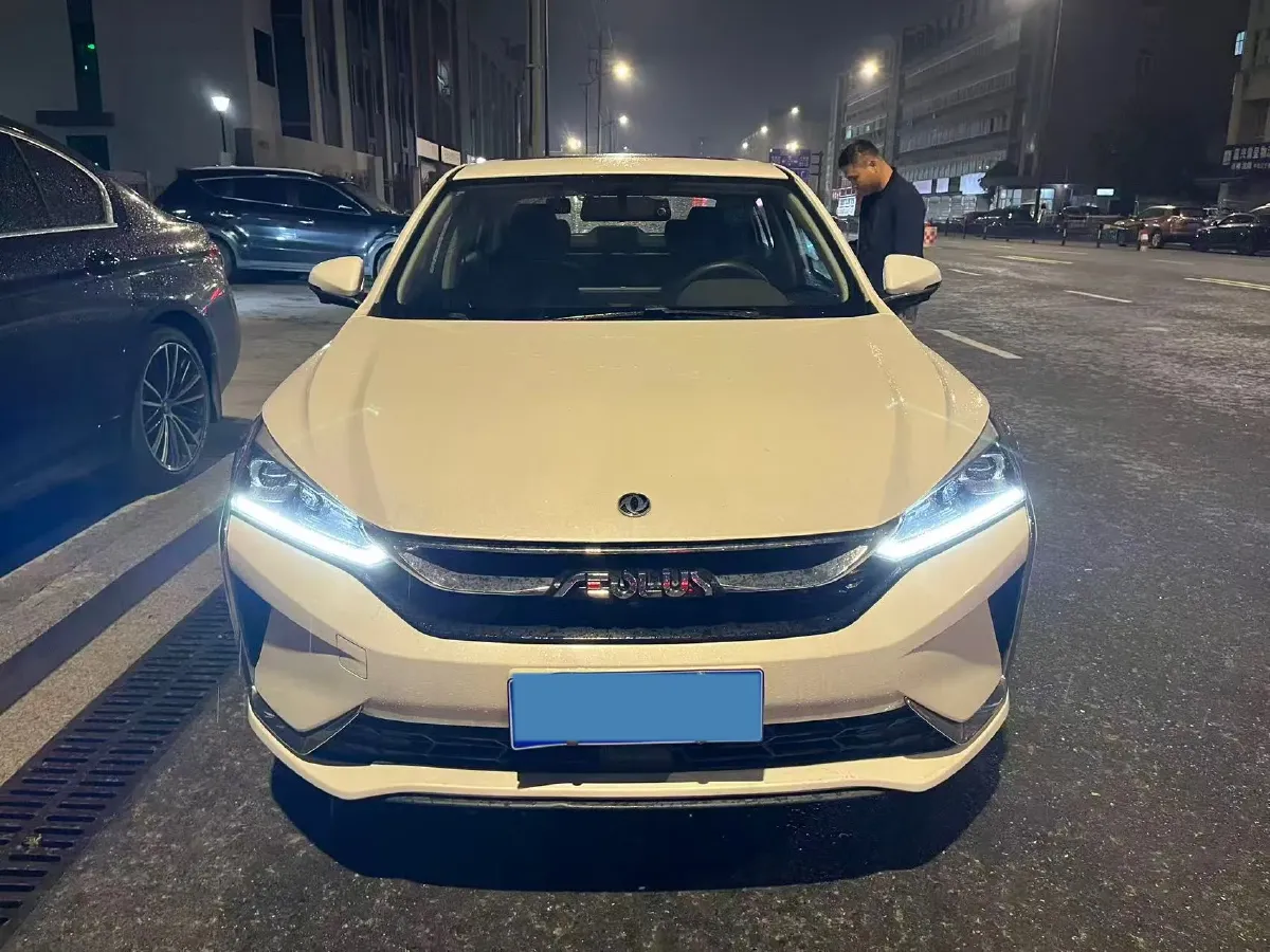 2021 DongFeng Aeolus YiXuan 1.5T 150HP L4 6DCT,autocango,china used car exporter,china ev exporter,chinese used car exporter,chinese used ev exporter