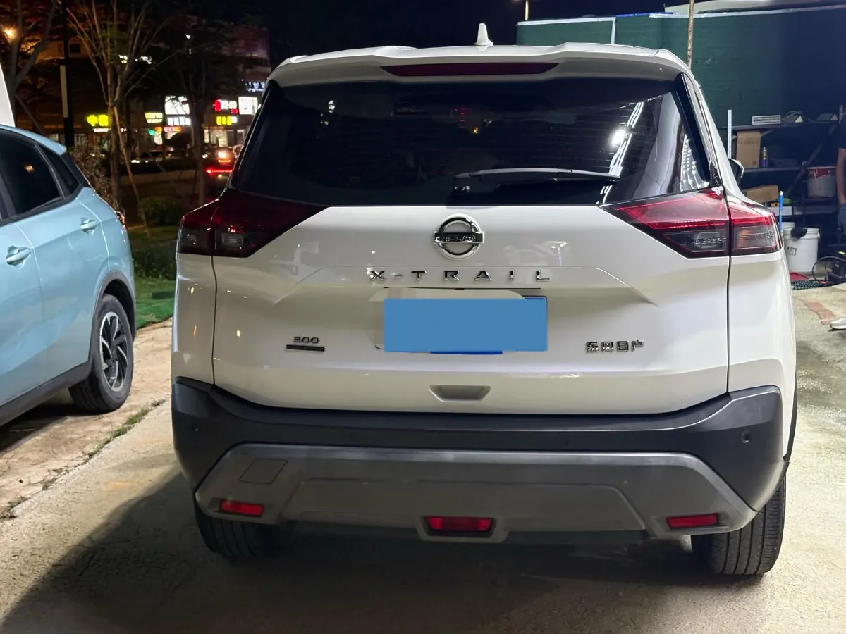 2021 Nissan X-Trail 1.5T 204HP L3 CVT,autocango,china used car exporter,china ev exporter,chinese used car exporter,chinese used ev exporter