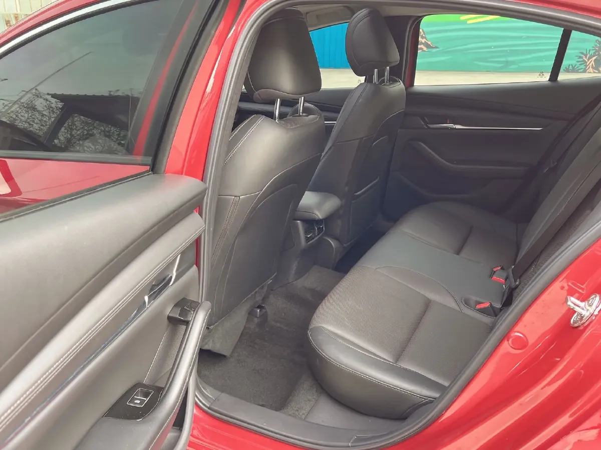 2021 Mazda 3 Axela 2.0L 158HP L4 6AT,autocango,china used car exporter,china ev exporter,chinese used car exporter,chinese used ev exporter