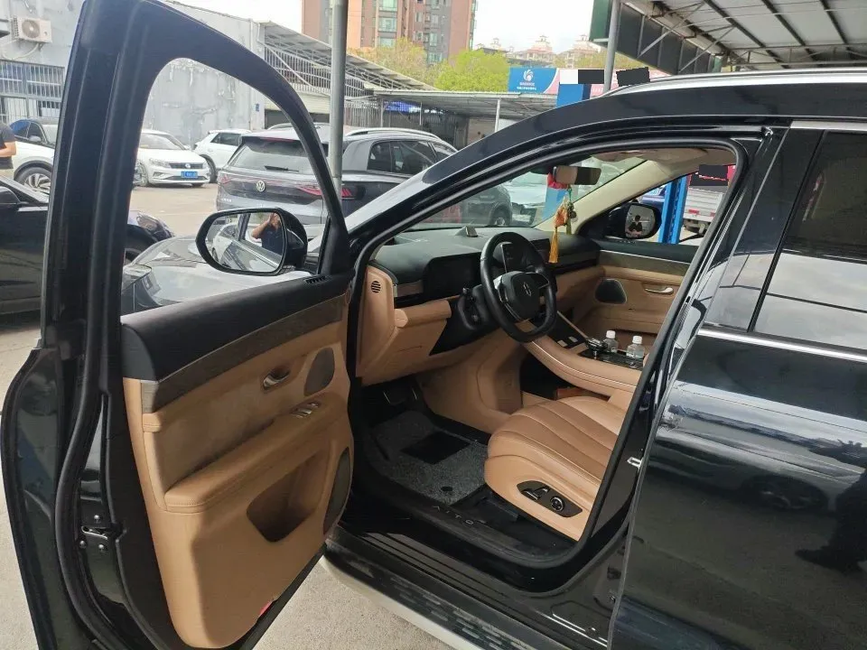 2022 Volvo S60 2.0T 197HP L4 8AT,autocango,china used car exporter,china ev exporter,chinese used car exporter,chinese used ev exporter