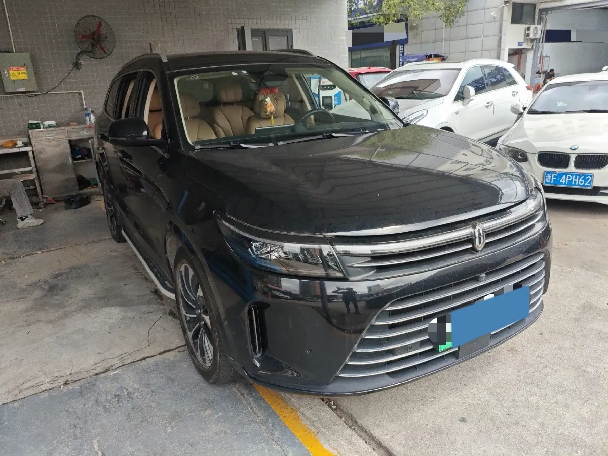 2022 Volvo S60 2.0T 197HP L4 8AT,autocango,china used car exporter,china ev exporter,chinese used car exporter,chinese used ev exporter