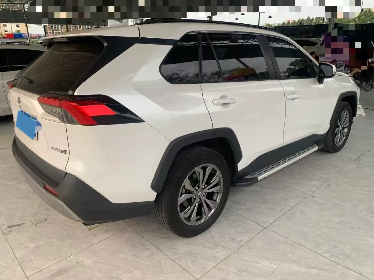 2024 Toyota RAV4 2.0L 171HP L4 CVT,autocango,china used car exporter,china ev exporter,chinese used car exporter,chinese used ev exporter