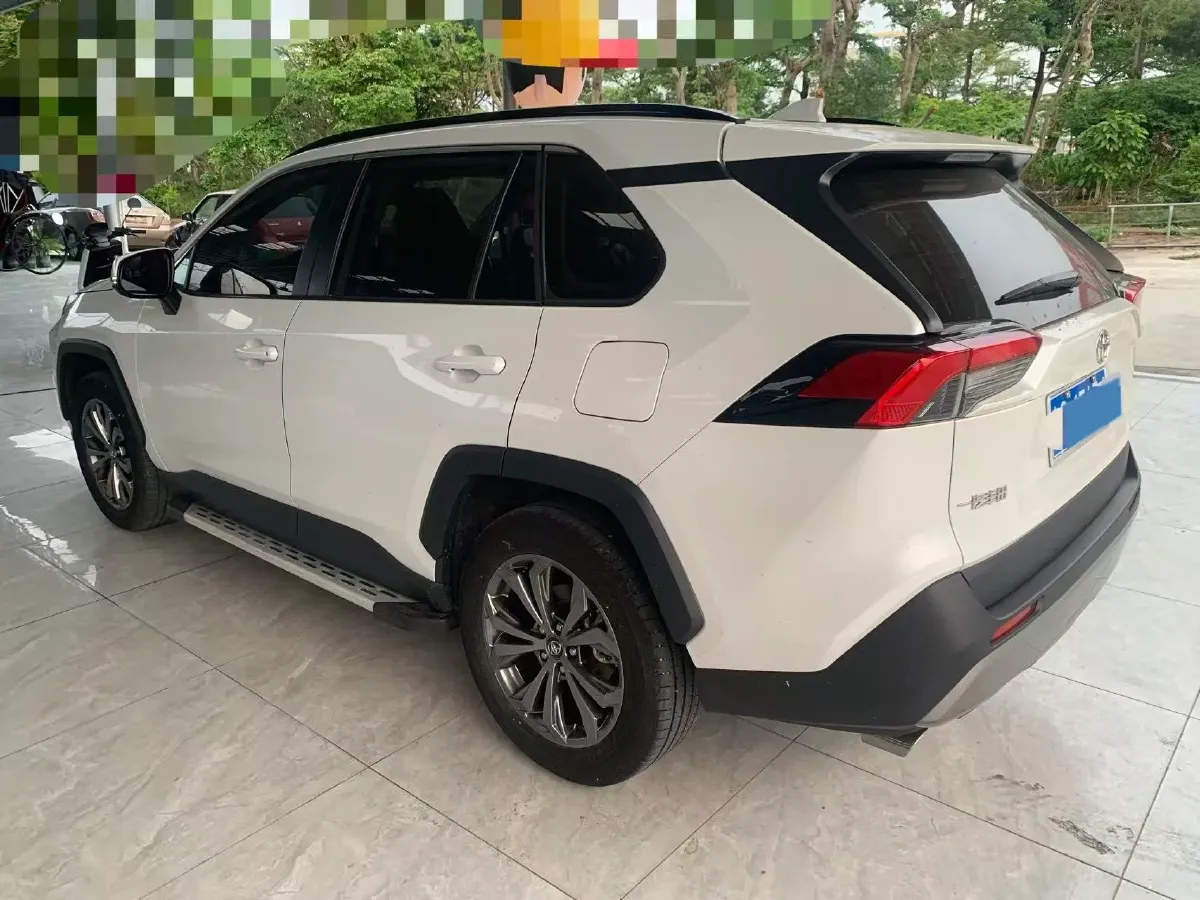 2024 Toyota RAV4 2.0L 171HP L4 CVT,autocango,china used car exporter,china ev exporter,chinese used car exporter,chinese used ev exporter