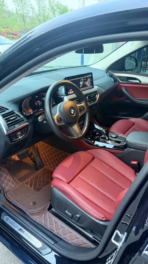 2022 BMW X4 2.0T 245HP L4 8AT,autocango,china used car exporter,china ev exporter,chinese used car exporter,chinese used ev exporter