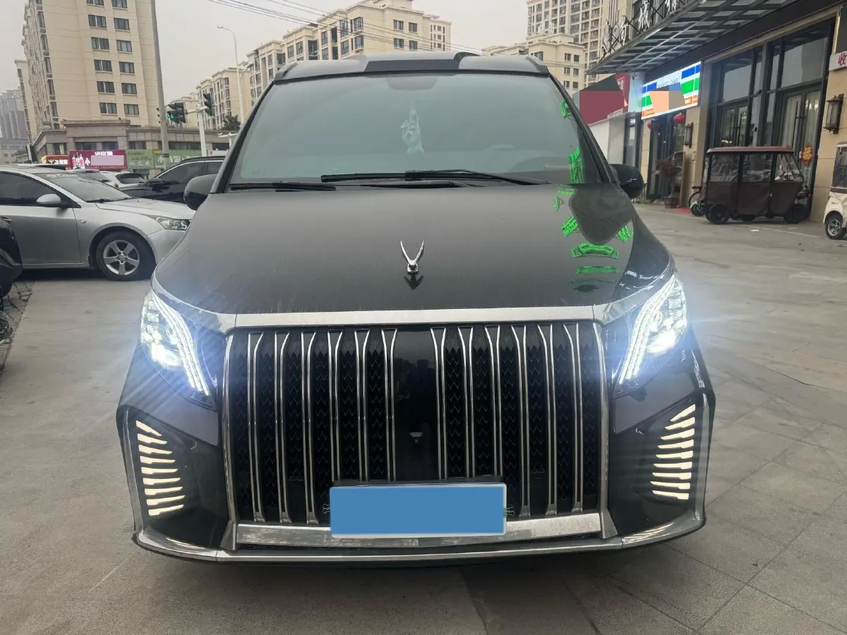 2023 Mercedes-Benz Vito 2.0T 211HP L4 9AT,autocango,china used car exporter,china ev exporter,chinese used car exporter,chinese used ev exporter