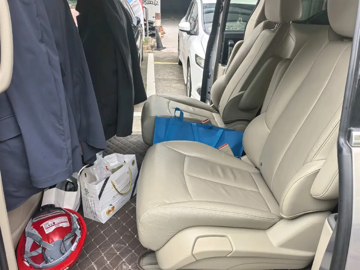 2018 Buick GL8 2.0T 260HP L4 6AT,autocango,china used car exporter,china ev exporter,chinese used car exporter,chinese used ev exporter