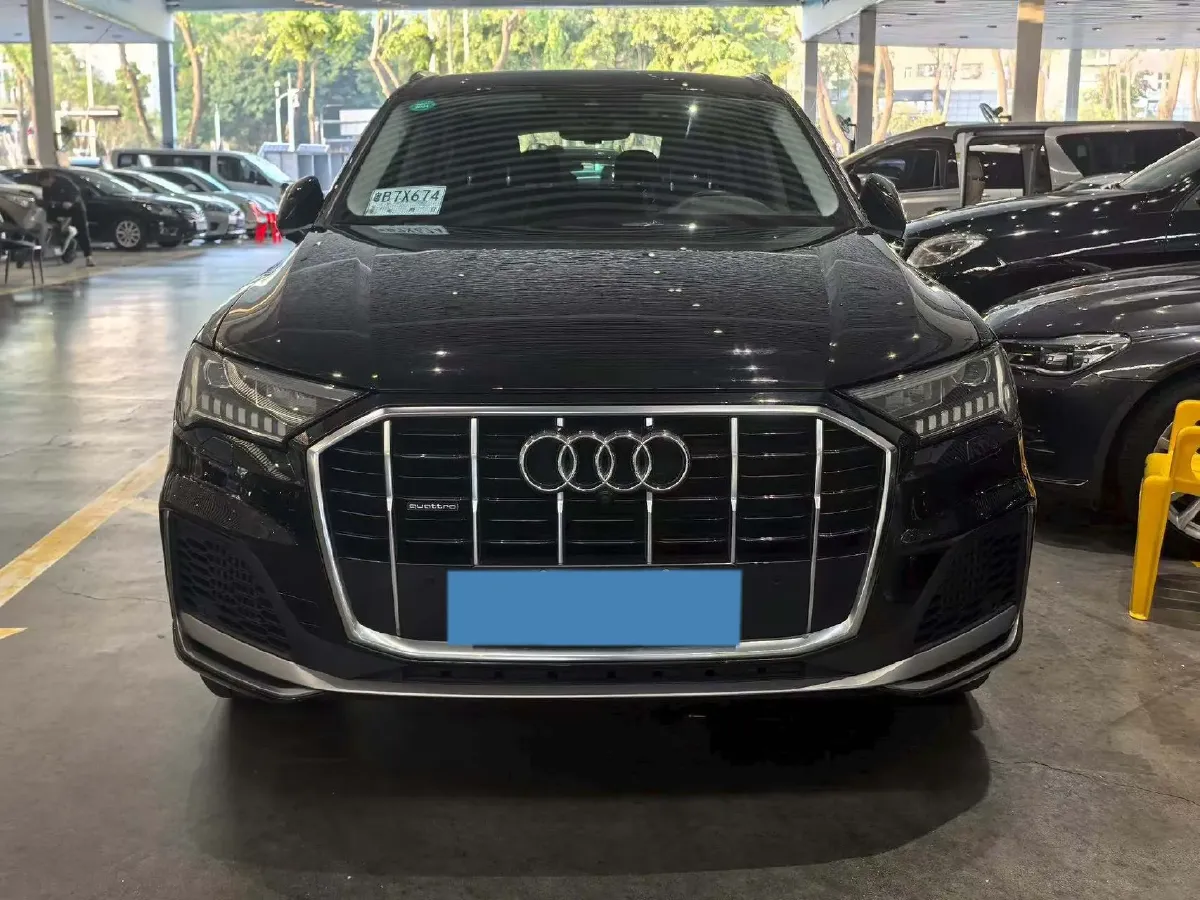 2021 Audi Q7 3.0T 340HP V6 8AT,autocango,china used car exporter,china ev exporter,chinese used car exporter,chinese used ev exporter