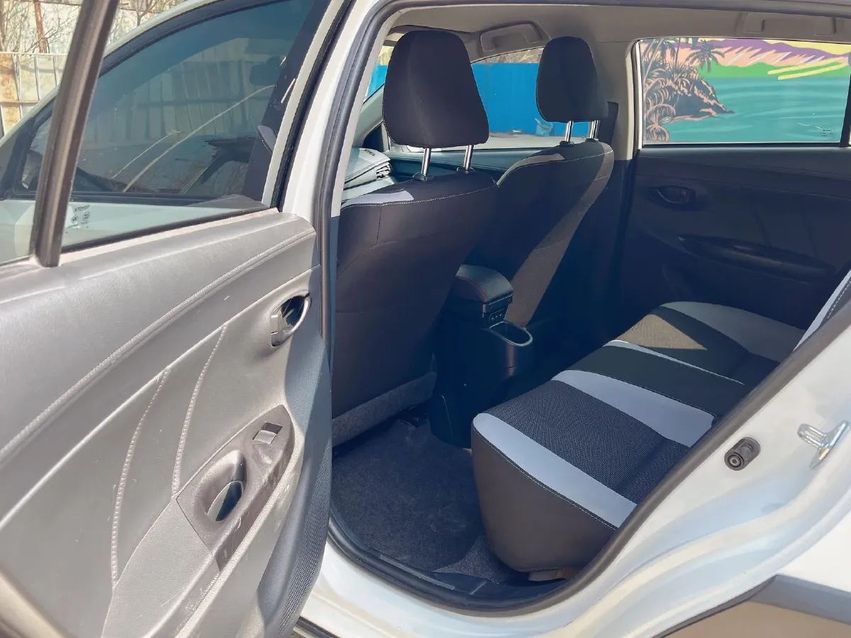 2022 Toyota Yaris L 1.5L 112HP L4 CVT,autocango,china used car exporter,china ev exporter,chinese used car exporter,chinese used ev exporter