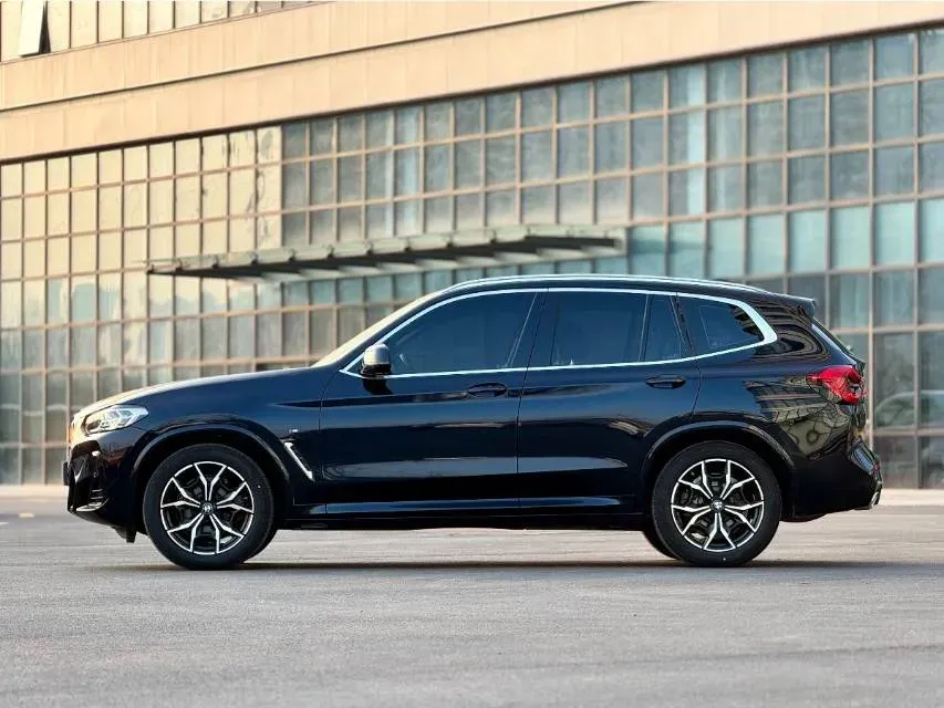 2022 BMW X3 2.0T 184HP L4 8AT,autocango,china used car exporter,china ev exporter,chinese used car exporter,chinese used ev exporter