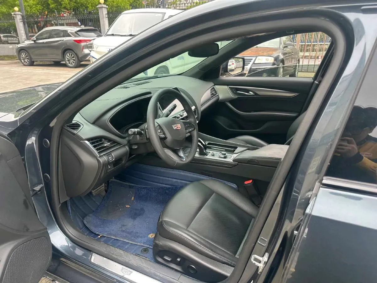 2021 Cadillac CT5 2.0T 237HP L4 10AT,autocango,china used car exporter,china ev exporter,chinese used car exporter,chinese used ev exporter