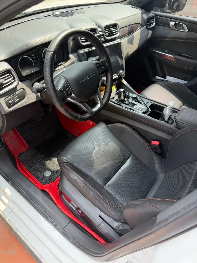 2019 LYNK&CO 03 2.0T 190HP L4 6AT,autocango,china used car exporter,china ev exporter,chinese used car exporter,chinese used ev exporter